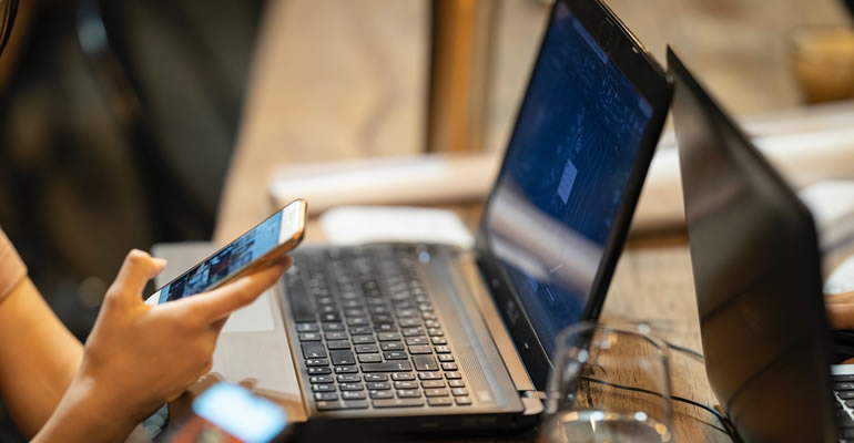 Küçük Restoranlar Online Rezervasyonları Kullanarak Nasıl Daha Fazla Kazanabilir?